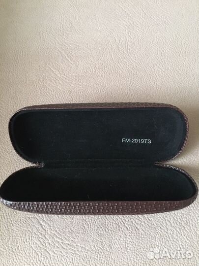 Футляр для очков