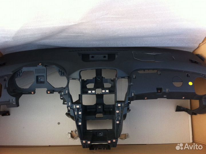 Панель торпедо Chevrolet Cruze