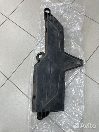 Корпус воздушного фильтра Bmw f30