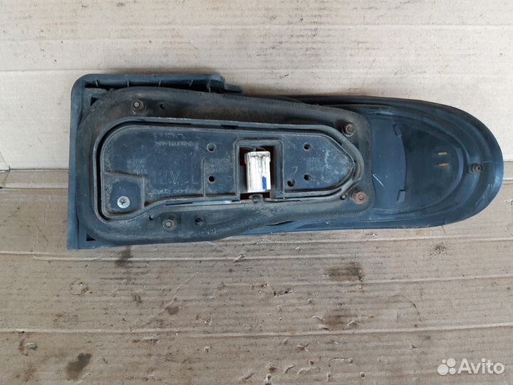 Фонарь Митцубиси Ланцер CB 1992-1996 седан