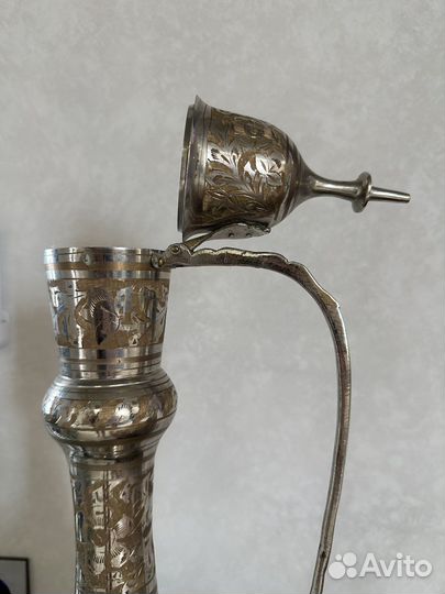 Кувшин для арабского кофе из ОАЭ