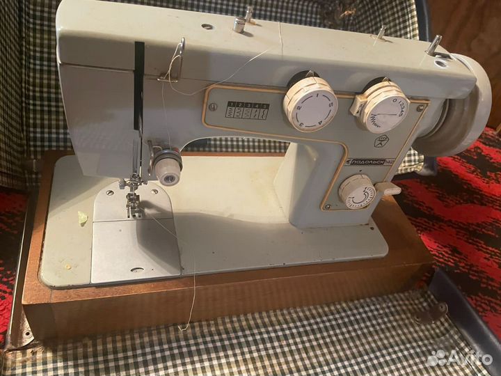 Швейная машинка