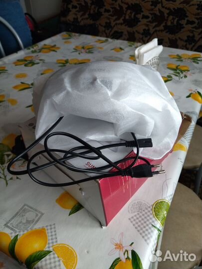 Лампа для ногтей новая