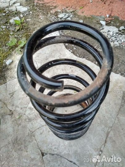 Пружина задняя на кия, хендай 1шт