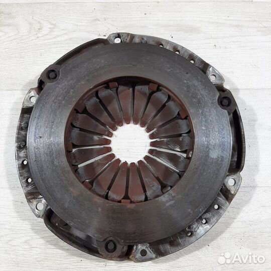 Корзина сцепления Chevrolet Cruze седан 2013