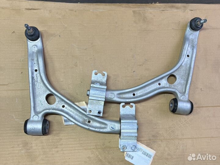 Рычаги передние на Mersedes w246 w176