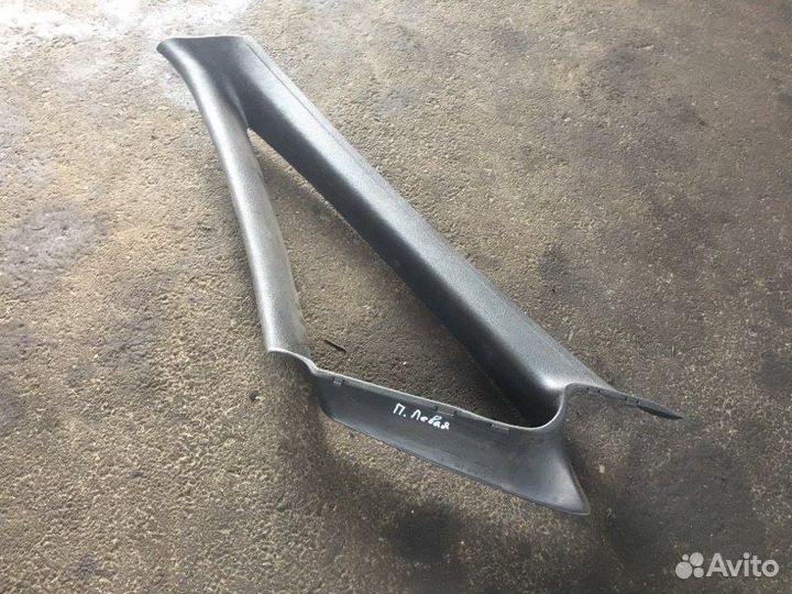 Обшивка стойки передняя левая Citroen Xsara