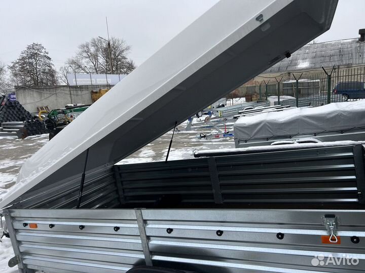 Прицеп на легковой автомобиль / Прицеп легковой