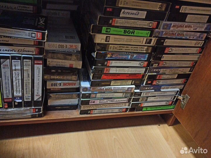 Видеокассеты