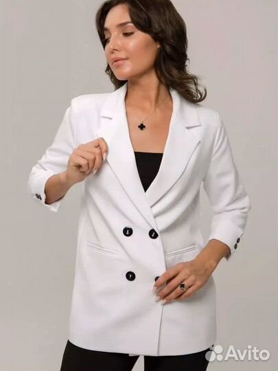 Пиджак женский белый