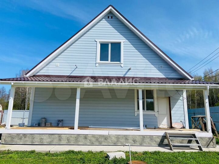 Дом 172 м² на участке 7 сот.