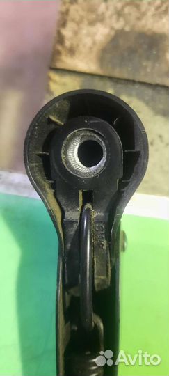 Задний стеклоочиститель на Ford fusion