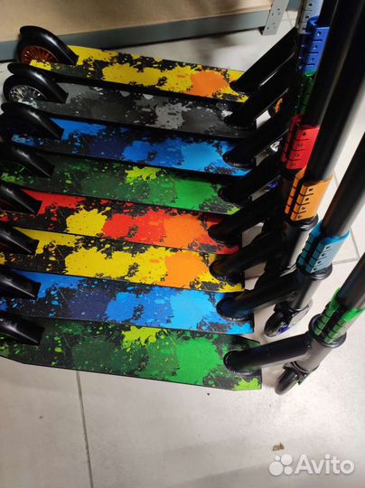 Самокат трюковый