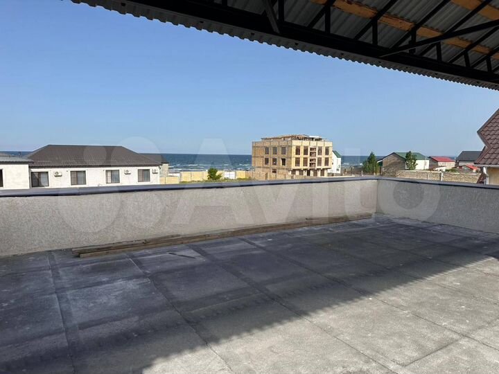 Дом 194,5 м² на участке 7 сот.