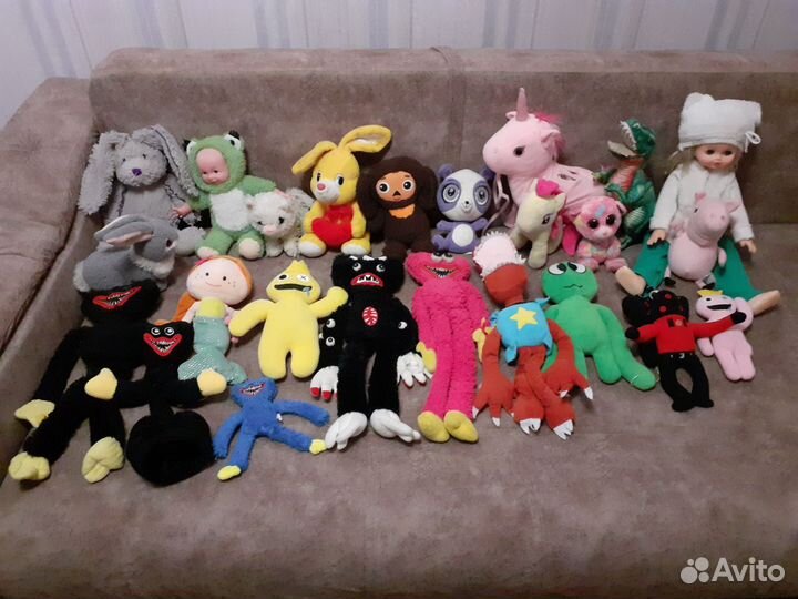 Мягкие игрушки и куклы пакетом