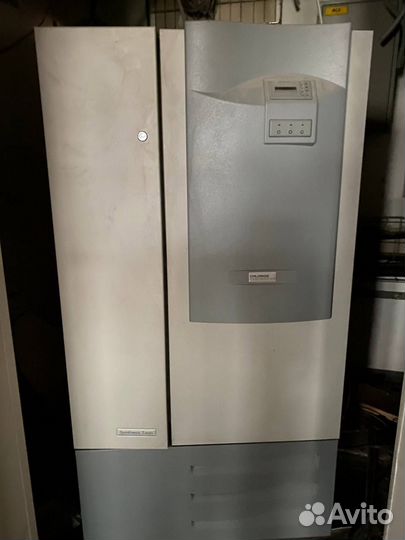 Продам источник бесперебойного питания 2шт