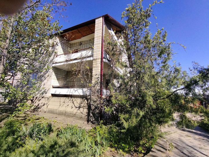 Дом 272 м² на участке 25 сот.