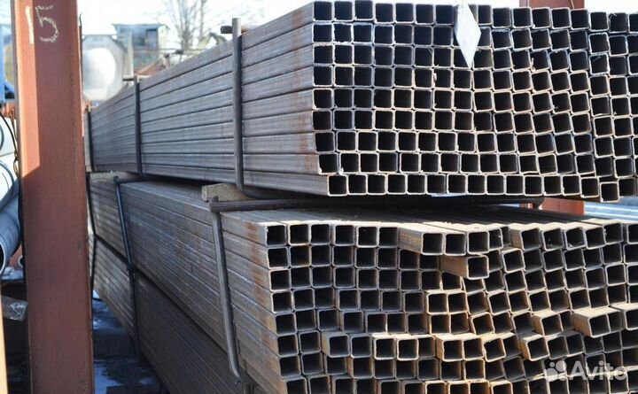 Труба профильная 60х40х2. Металлопрокат