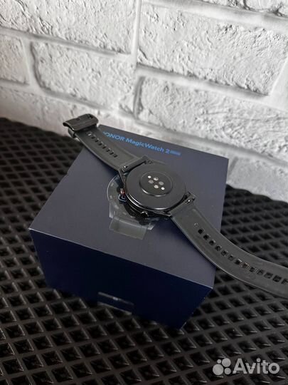 Умные часы honor MagicWatch 2 42 мм (11)