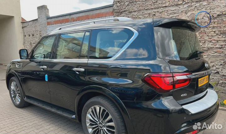 Infiniti QX80 5.6 AT, 2023, 14 км