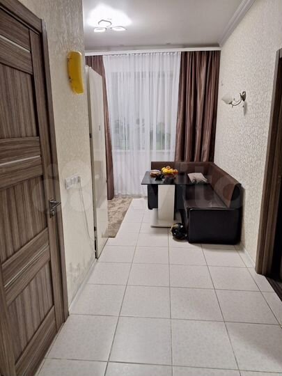 2-к. квартира, 55 м², 1/3 эт.