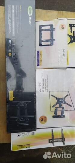 Кронштейн для телевизора поворотный