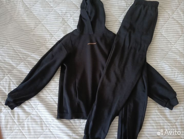 Спортивный костюм женский 42 44