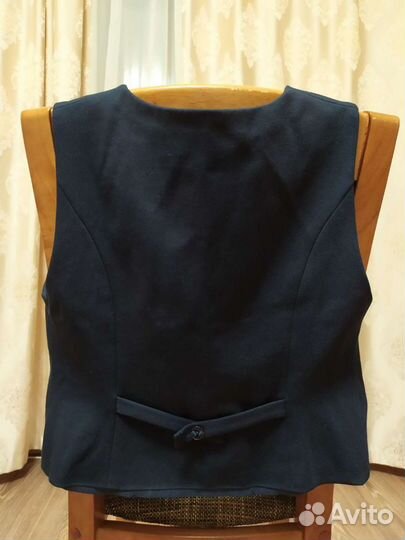 Школьная жилетка для девочки