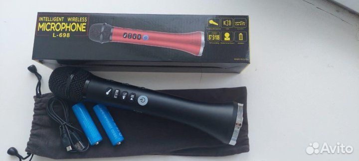 Караоке-микрофон L-698 15W профессиональный