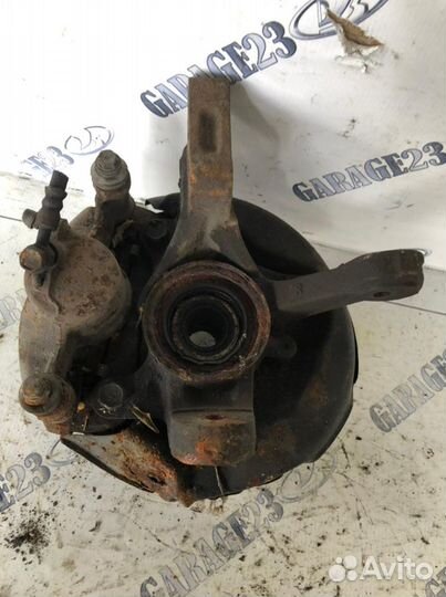 Кулак поворотный Toyota Sprinter