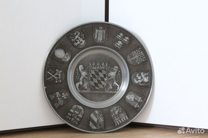 Интерьерная немецкая тарелка