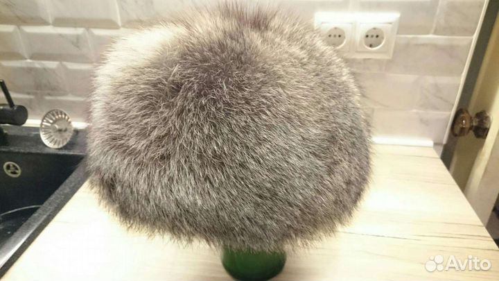 Шапка женская из чернобурой лисицы