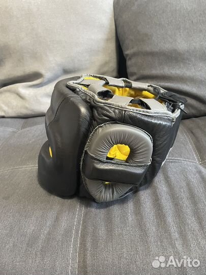 Боксерский шлем с бампером Everlast