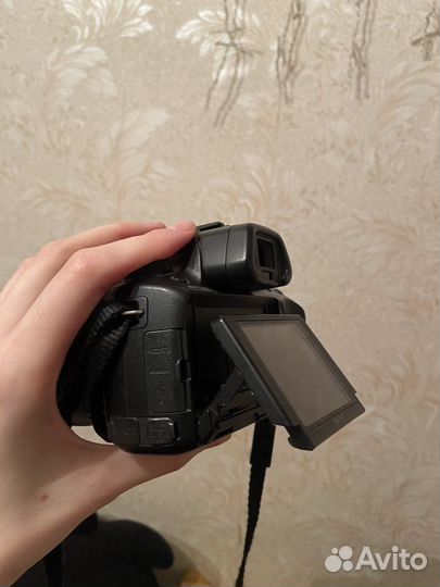 Зеркальный фотоаппарат sony