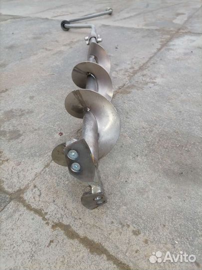 Ледобур титановый