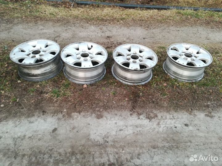 Литые диски на pajero