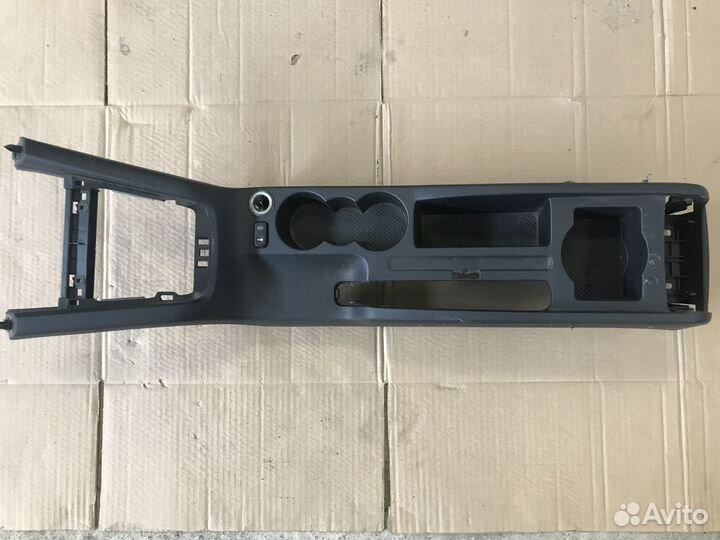 Центральная консоль Skoda Octavia A5 (3263)