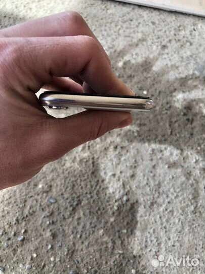 Телефон iPhone x 64 gb