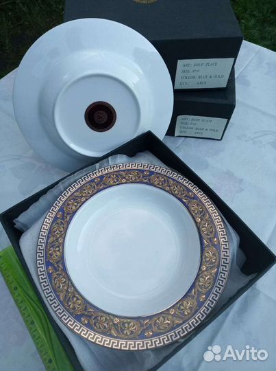 Новый оригинальный сервиз Versace на 12 персон