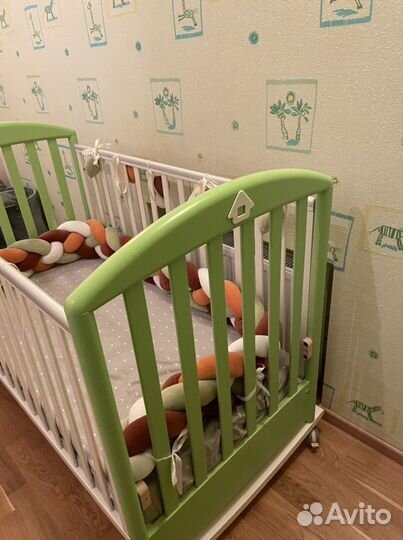 Детская кроватка