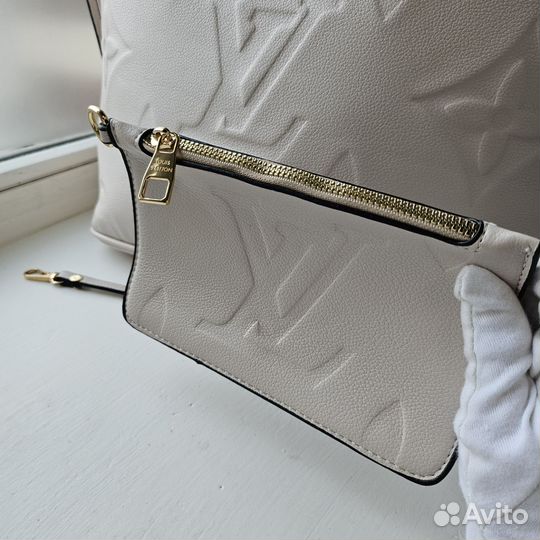 Сумка новая шопер Louis Vuitton бежевая