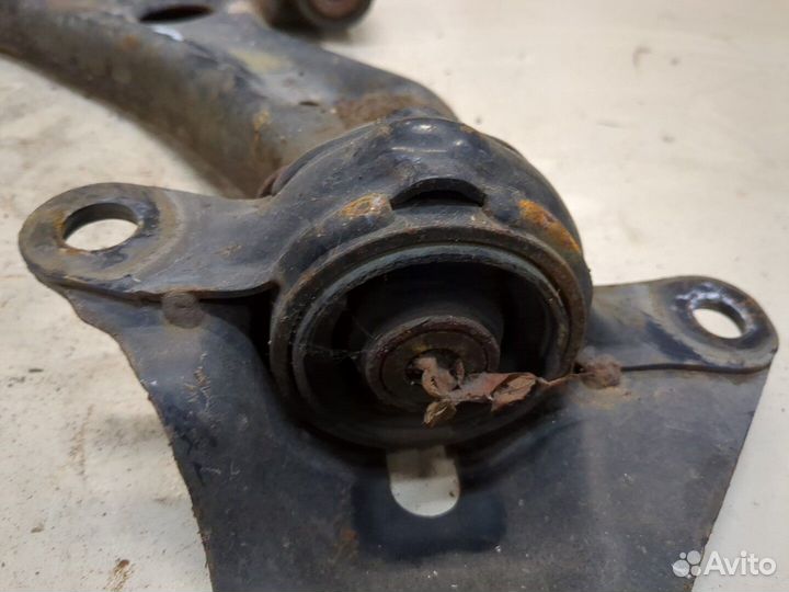 Рычаг подвески Honda Insight 2009, 2009