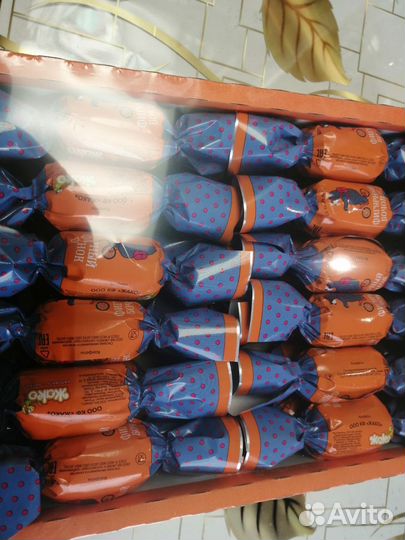Продавец продуктовых изделий