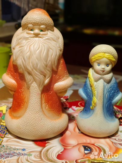 Дед мороз или снегурочка СССР под ёлочку