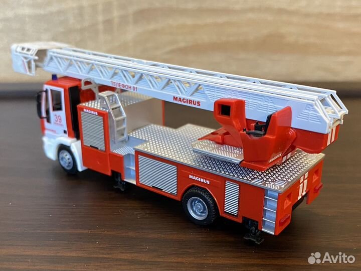 1:87 Машина пожарная Iveco от Rietze