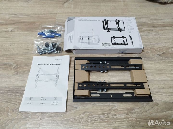 Кронштейн для телевизора