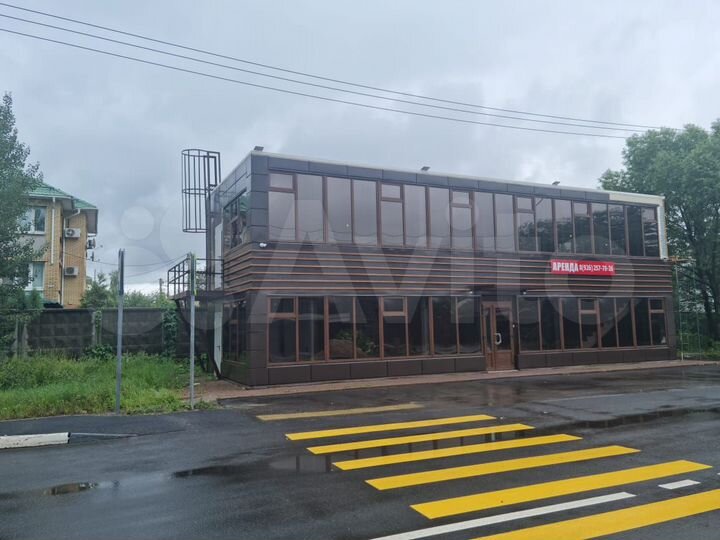 2-х этажное отдельное здание 200 м²