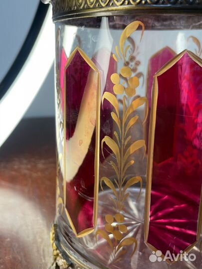 Бисквитница хрустальная