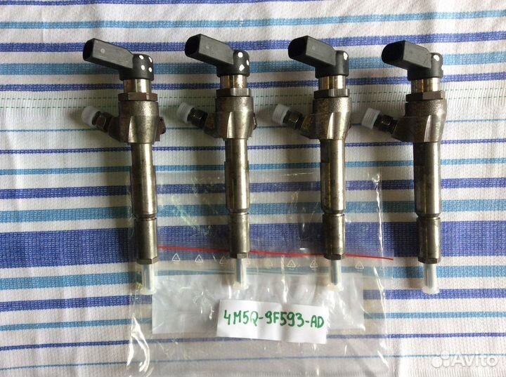 Форсунки 4M5Q9F593AD/1355051 ford transit 1.8 TDCi