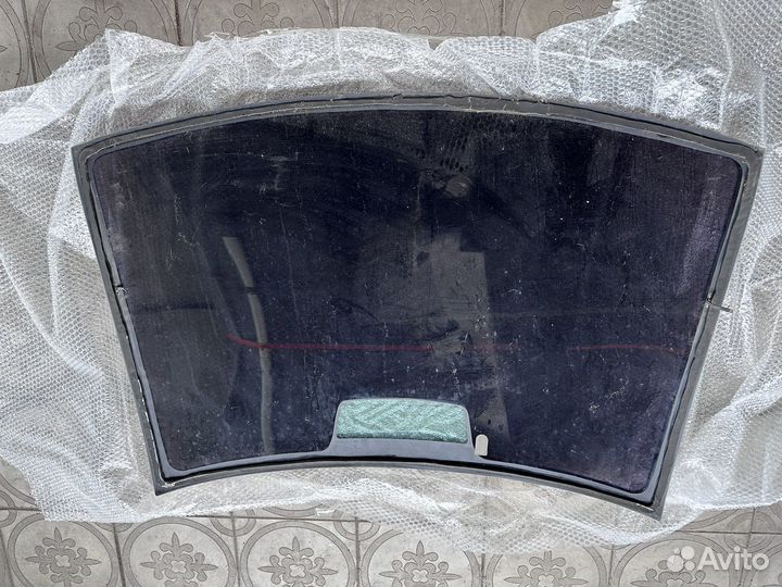 Заднее стекло